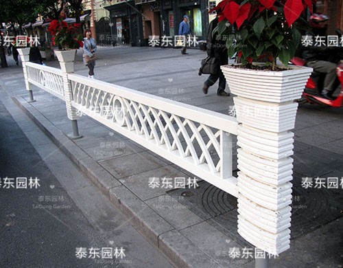 PVC微發(fā)泡花箱 PVC微發(fā)泡花箱