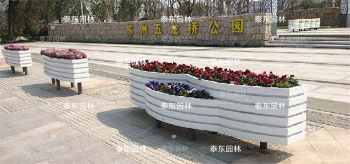 PVC微發(fā)泡花箱 PVC微發(fā)泡花箱