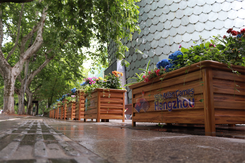 1689121652711742.jpg 花箱