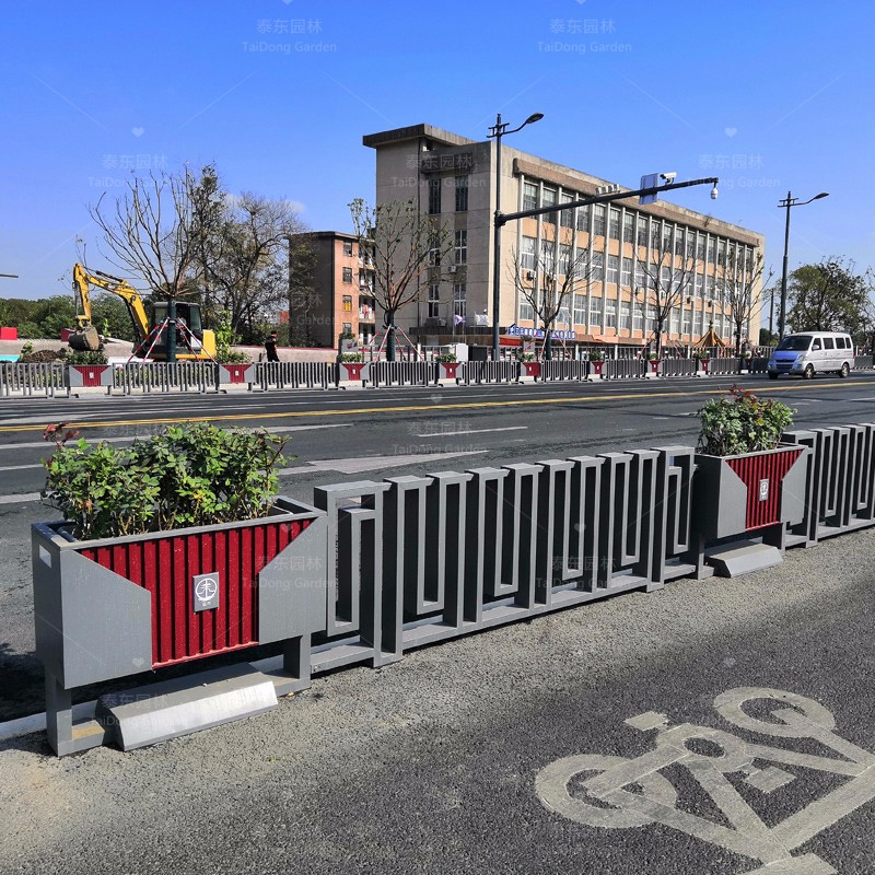 1689148025829736.jpg 花箱